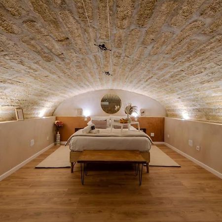 La Suite Eximia Avec Patio - Parking Souterrain Inclus - Centre Historique มงต์เปอลิเยร์ ภายนอก รูปภาพ